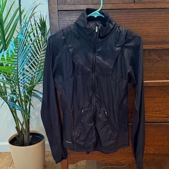Nike Women's Black Jacket - Picture 1 of 6